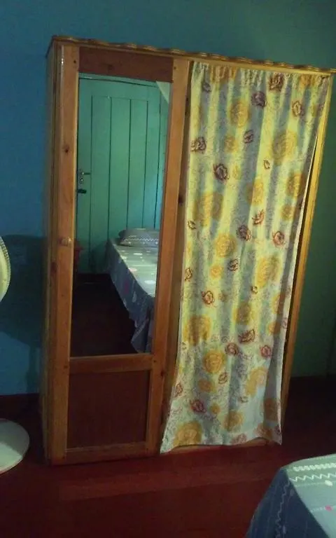Shades Cottage Guesthouse Blue Hole